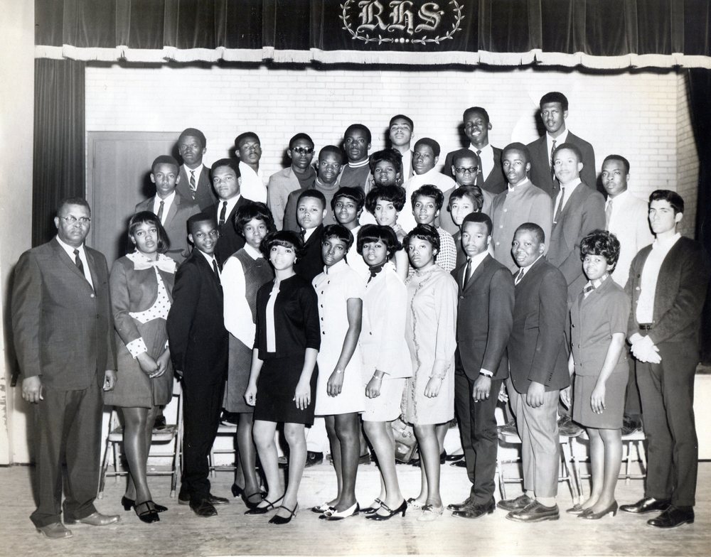 JUNCTION CITY LOCAL ROSENWALD FOUNDATION SCHOLARSHIP! APPLICATION DEADLINE: MAY 14, 2021