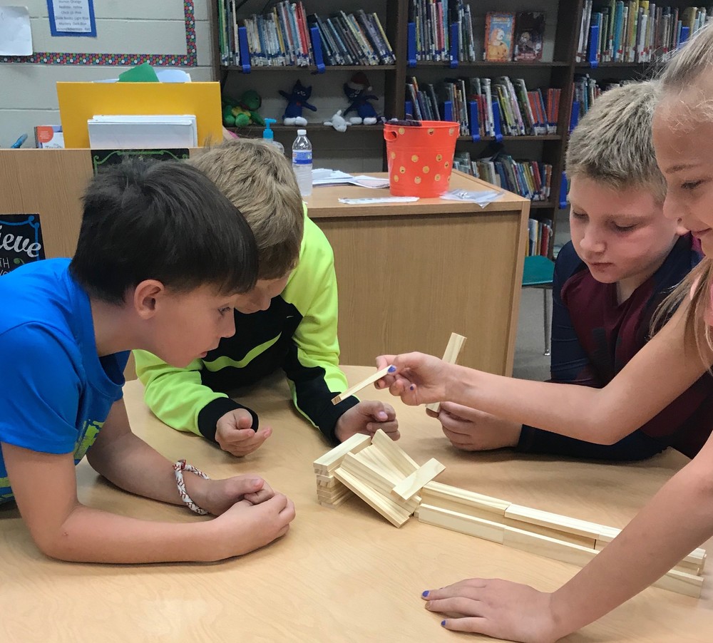 Elementary Maker Space Project! | Junction City School District