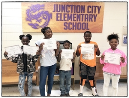 Elementary students complete coding project in Tynker!